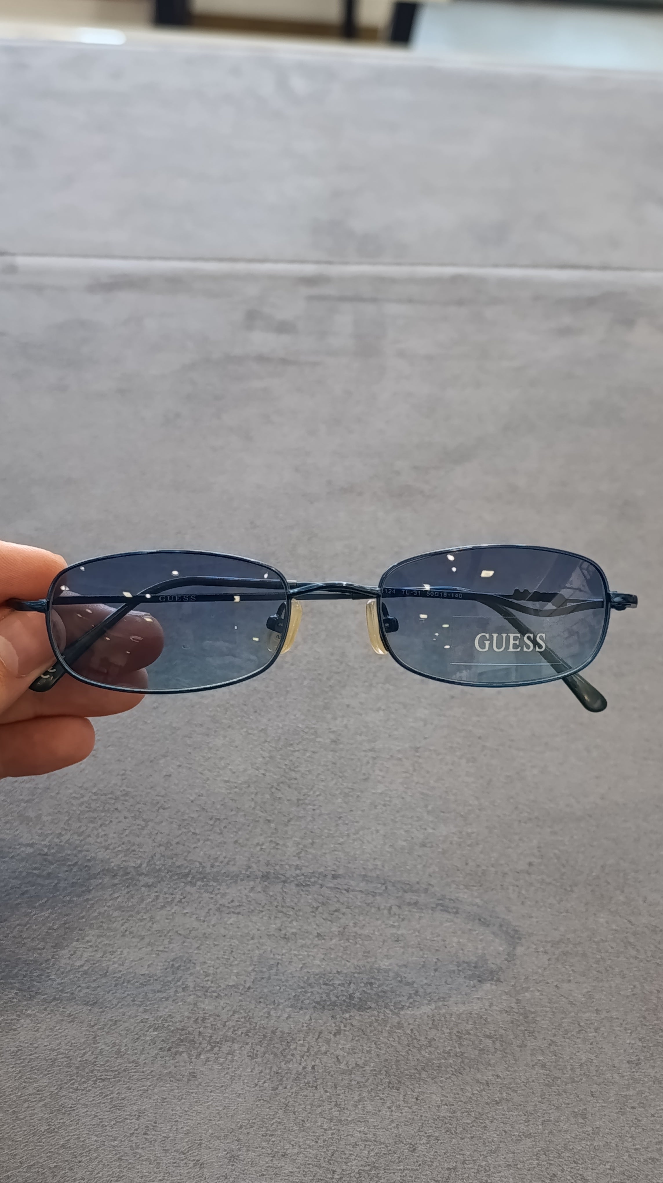 Guess GU6124 TL-31 Sunglasses – Dark Navy / Blue-Grey – Wholesale_5