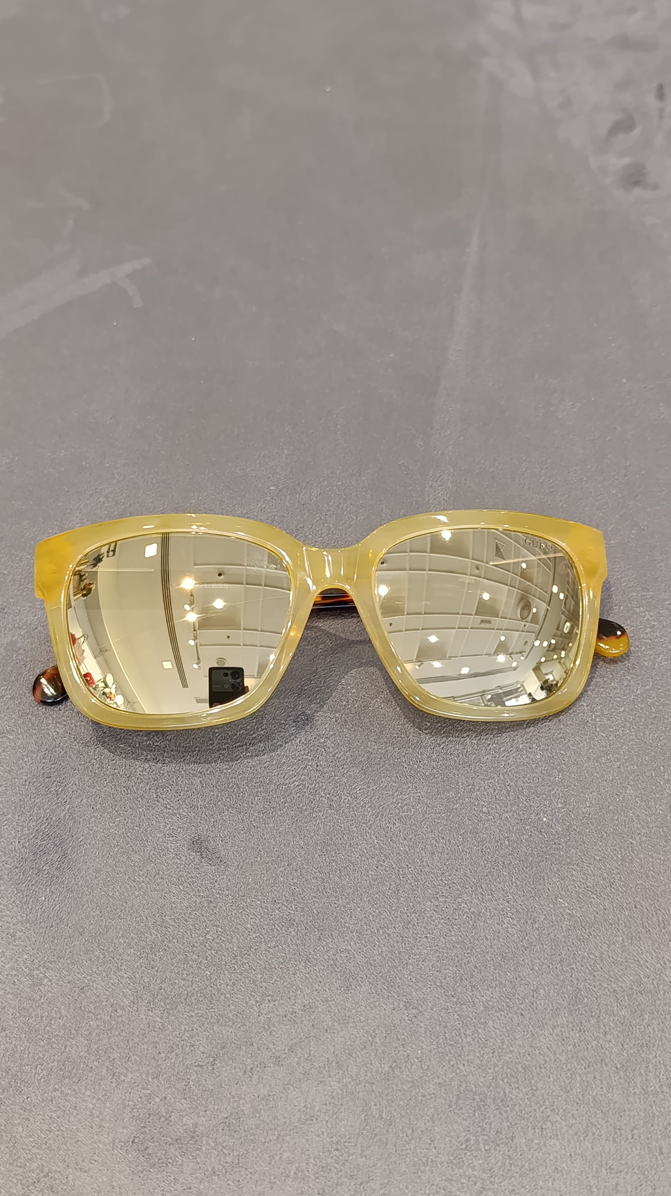 Guess GU6855 39G Sunglasses – Yellow / Tortoise / Grey – Wholesale_4