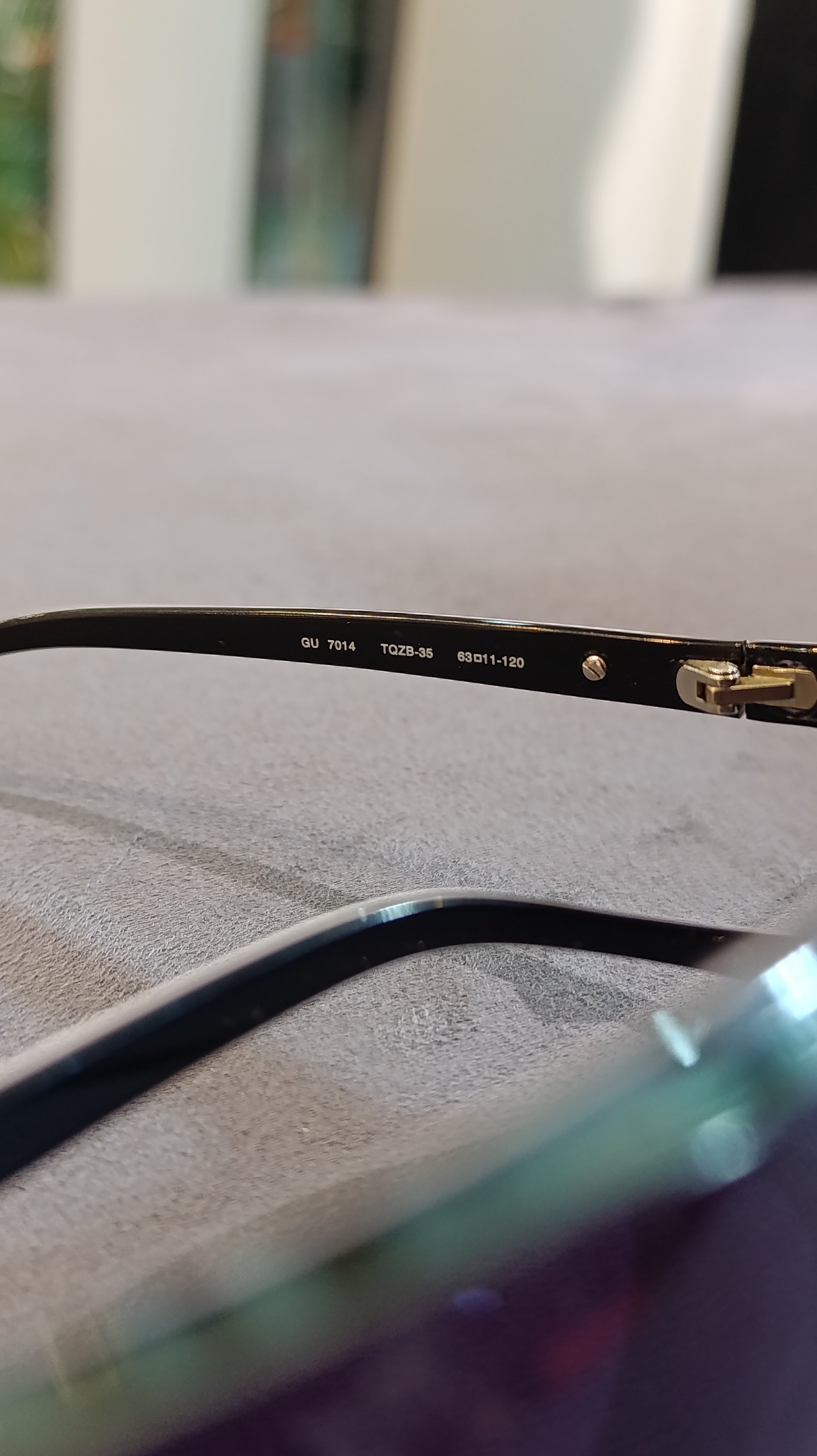 Guess GU7014-TQZB-35 Sunglasses – Turquoise Zebra / Crystal G / Smoke Gradient – Wholesale_4
