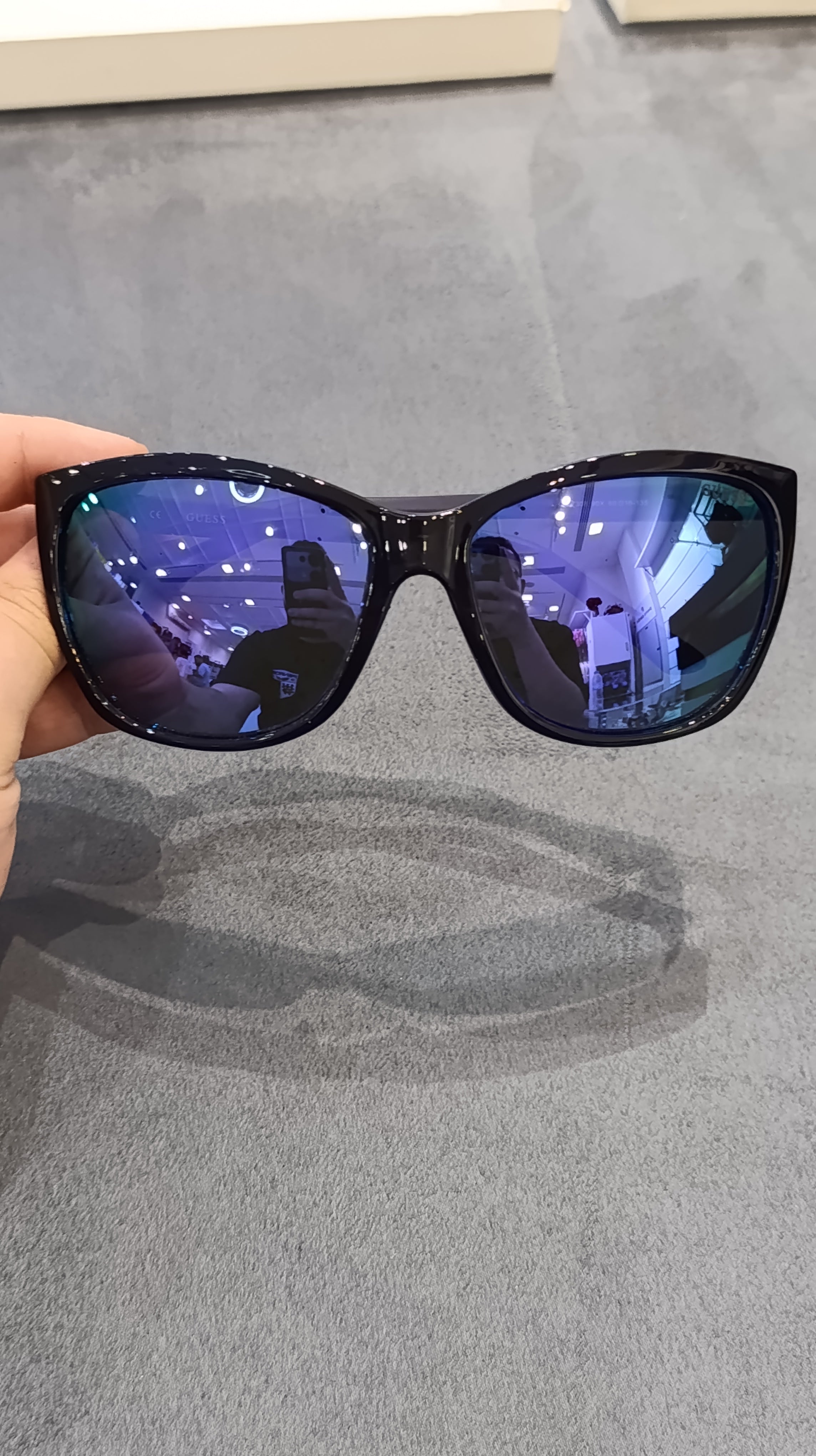 Guess GU7308 90X Sunglasses – Black Crystal Studs / Blue Teal Mirror – Wholesale_3