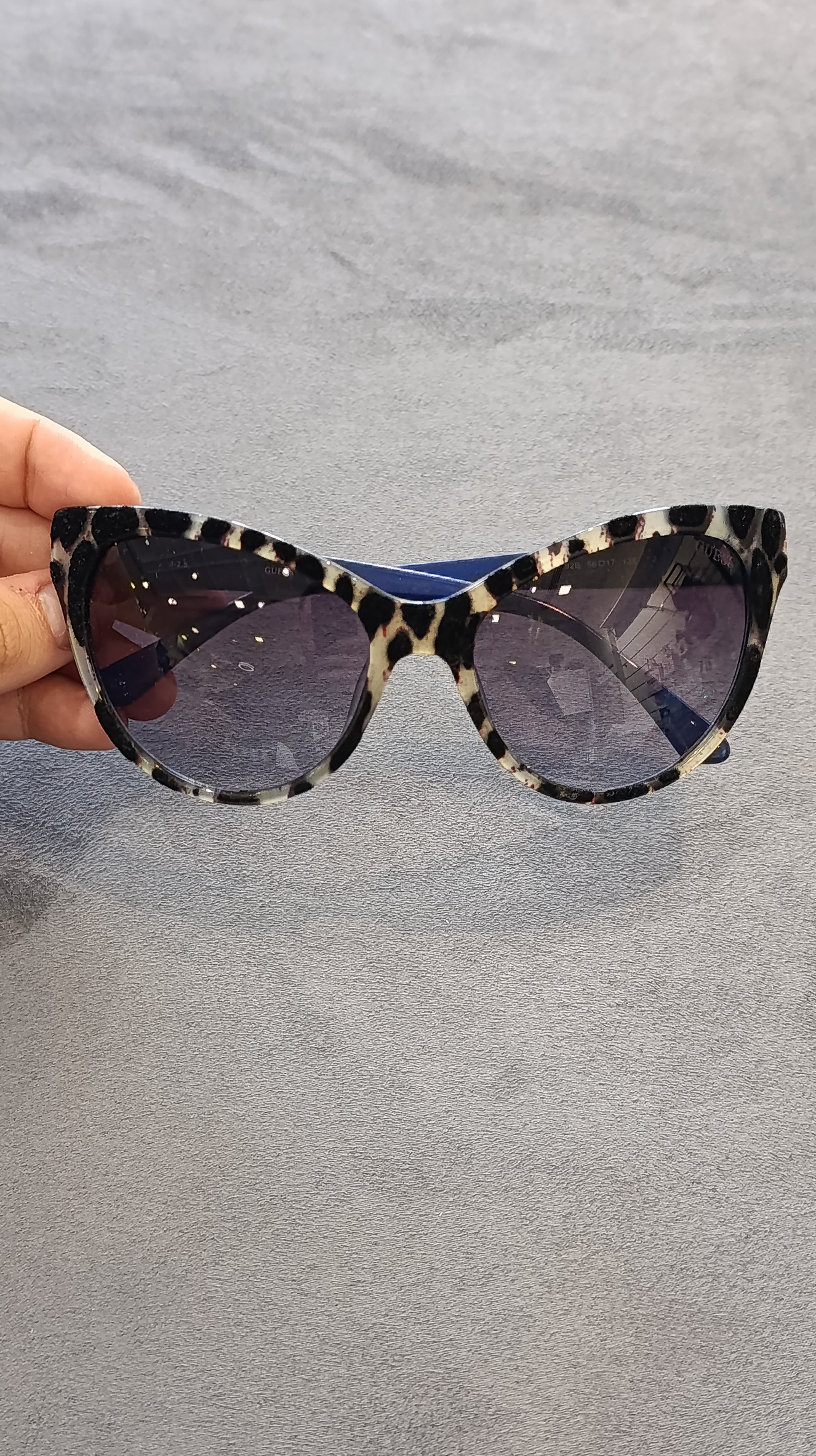 Guess GU7430 92B Sunglasses – Leopard Print / Blue Purple Gradient – Wholesale_4