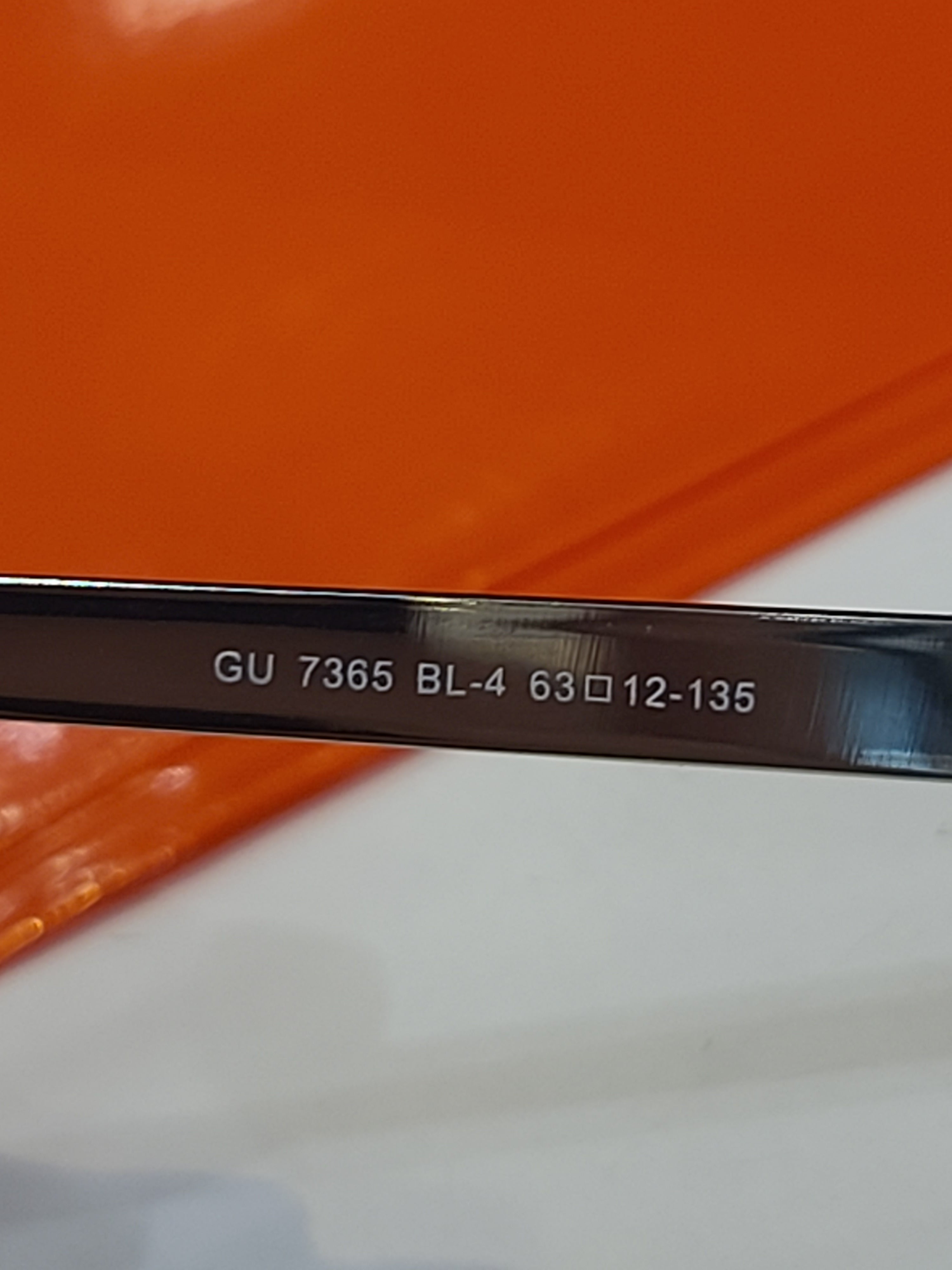 GUESS Sunglasses – Sleek, Stylish, and Sun-Ready – Wholesale_4