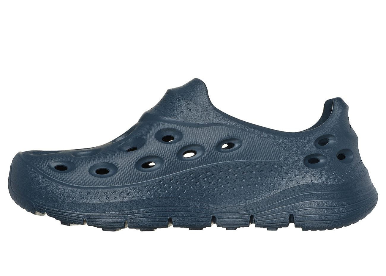 Skechers arch fit go foam slip ons - 243240 | navy blue – wholesale